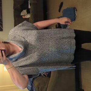 Old Navy Turtleneck short sleeve Gray
